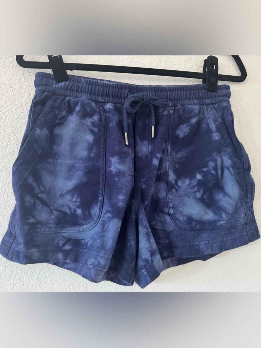 Athleta Farallon Shorts Crystal Blue Tie Dye Shorts